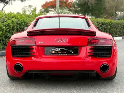 صورة 9 لـ 2015 AUDI R8