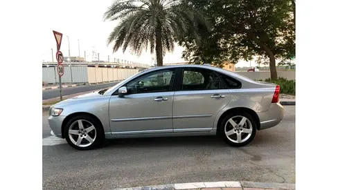 صورة 5 لـ 2012 Volvo S40