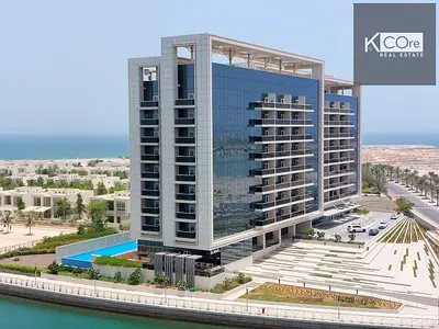 Modern 1BR Gateway Apartment | Spacious Layout