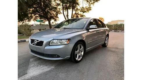 VOLVO S40 2012 GCC SPECS IN GOOD CONDITION FULLY MAINTAINED