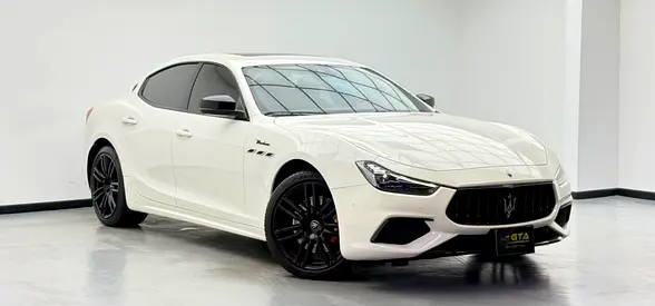 2023 Maserati GHIBLI photo 3
