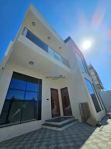 Luxury 5BR Villa | Premium Finishes | Ready to Move | Al Zahya