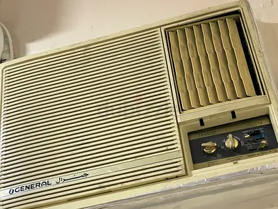 Window air conditioner (OGeneral) - used, working condition
