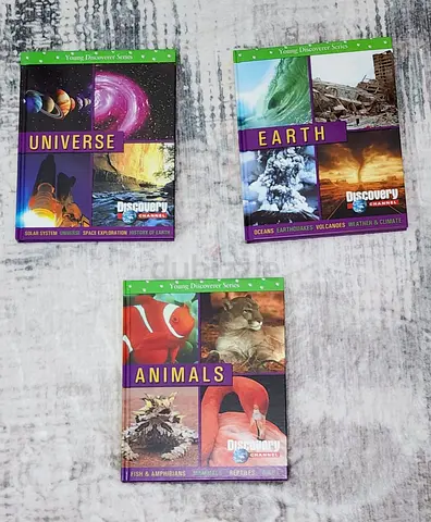 Discovery Channel Young Discoverer Series 3-Book Box Set (Universe, Animals, Earth) for kids