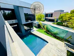 Fully Upgraded 4BR Villa With Swimming Pool With All Amenities