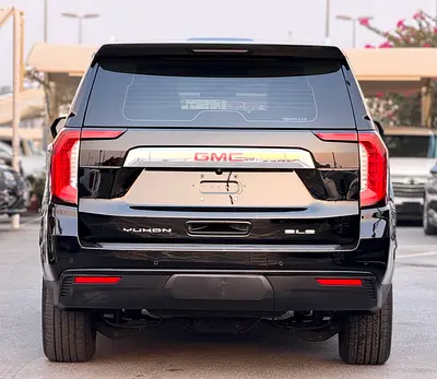 2021 GMC YUKON — фото 2