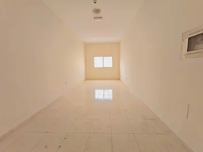 Spacious Studio // Close To Metro // Neat & Clean