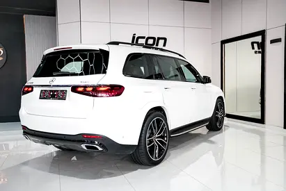 2025 Mercedes-BENZ GLS — миниатюра 17