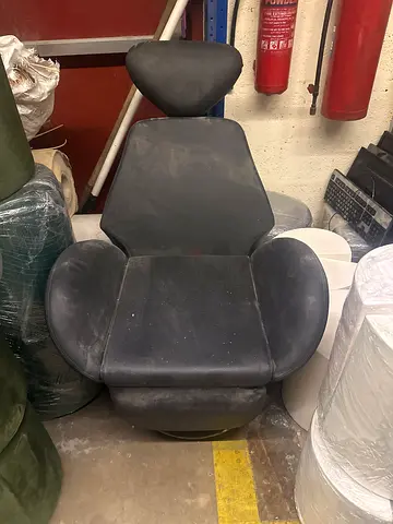 black washing chair ladies salon