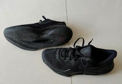 Shoe