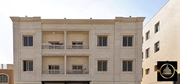 استثمر بأمان في عجمان | بناية مؤجرة بالكامل وقابلة لزيادة الدخل
