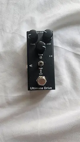 Overdrive guitar pedal