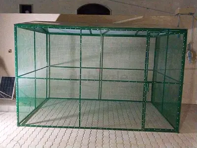 Large Green Mesh Outdoor Aviary/Cage - Good Condition