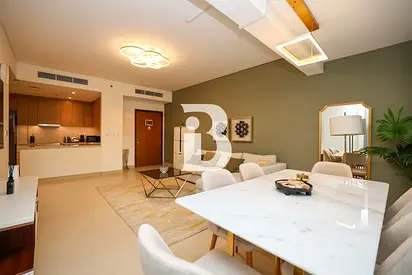 Tropical Interior | Furnished | Vacant