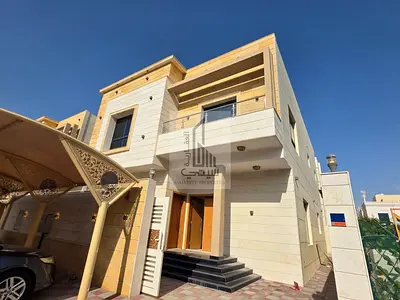 5 master bedroom villa in Yasmeen