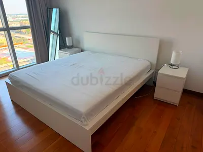 Queen size bed