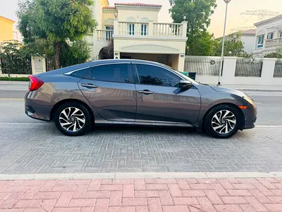2017 Honda CIVIC — фото 6