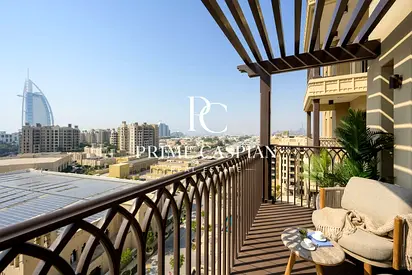 SEA VIEW | HIGH FLOOR | UPGRADED AND FURNISHED |
