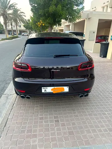 Porsche Macan Standard 2017 | GCC Specs | Low Mileage