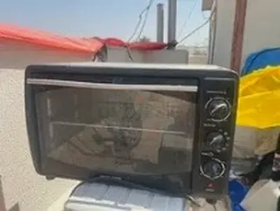 Used countertop electric oven in good working condition