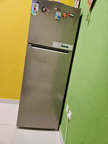 This geepas fridge i want to sell this urgently
