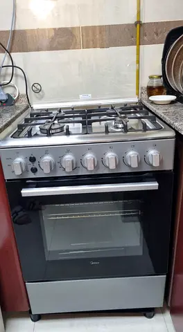 Midea 4-Burner Gas Cooker with Oven