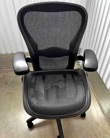 Herman Miller Aeron chair for selling.size B.colour black and gray