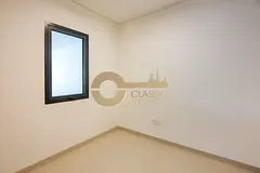 PARK FACING | SINGLE ROW | MAXIMUM PRIVACY — 3