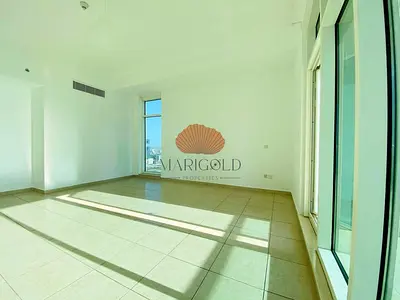 SPACIOUS I AVAILABLE NOW I BEAUTIFUL VIEWS