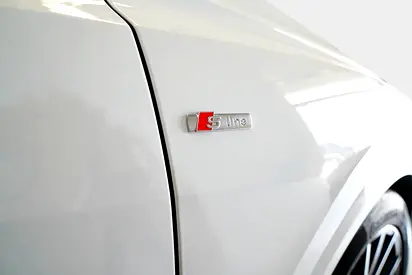 2023 AUDI Q8 thumbnail 14