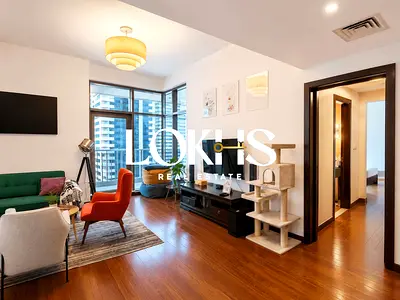 HIGH FLOOR | CLOSE TO METRO | AVAILABLE AUG 15TH