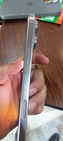 I phone 16 pro max