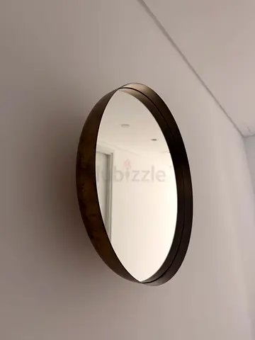 Round Wall Mirror with Bronze Frame - Modern Decorative Mirror