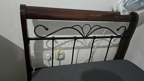 Single metal bed frame without mattress