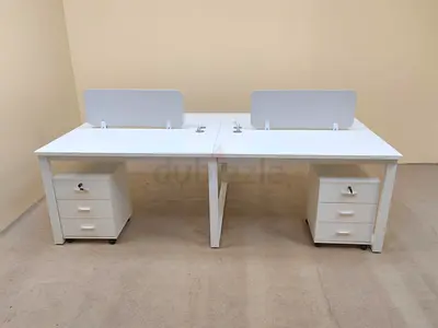 4 seater workstation brand new