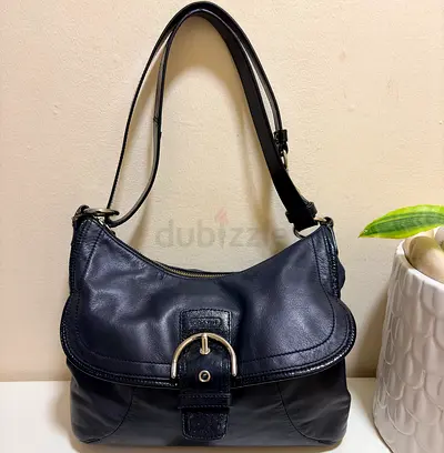 Classic Coach Black Leather Shoulder Bag