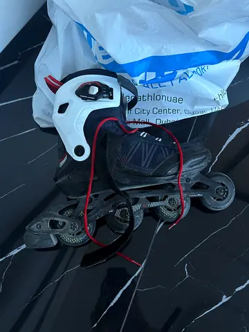 Men’s rollerblades