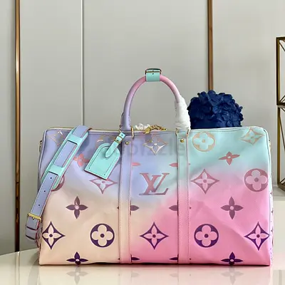 Louis Vuitton Keepall 45 Travel bag in Gradient Sunrise Pastel Monogram Coated Canvas