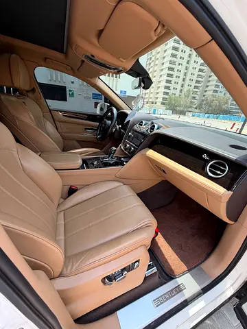 2019 Bentley BENTAYGA — миниатюра 5