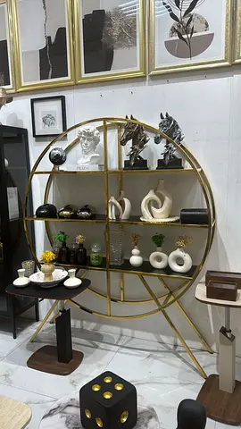 Round Gold Metal Display Shelf / Decorative Bookshelf