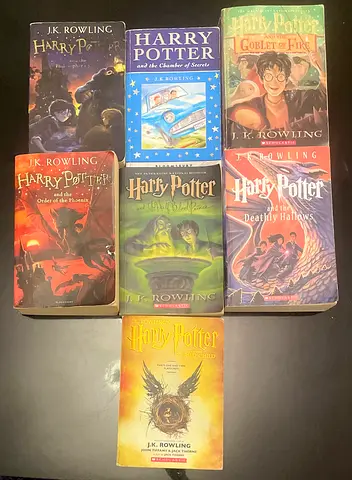 Harry Potter Collection - Set of 7 Books by J.K. Rowling Aed 20 each