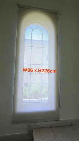 Roller Blinds Multiple units - only 6 months old