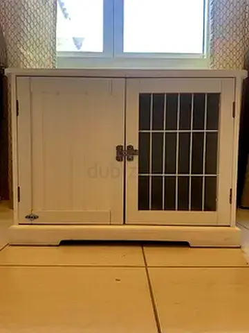Dog/Cat Crate Cabinet with Front Door (White)