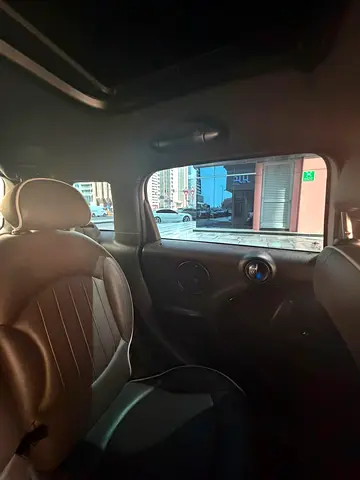2013 MINI COUNTRYMAN — миниатюра 9