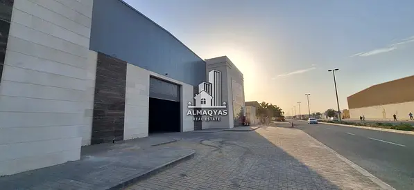 Brand New Warehouse with Spacious Mezzanine | Available Now