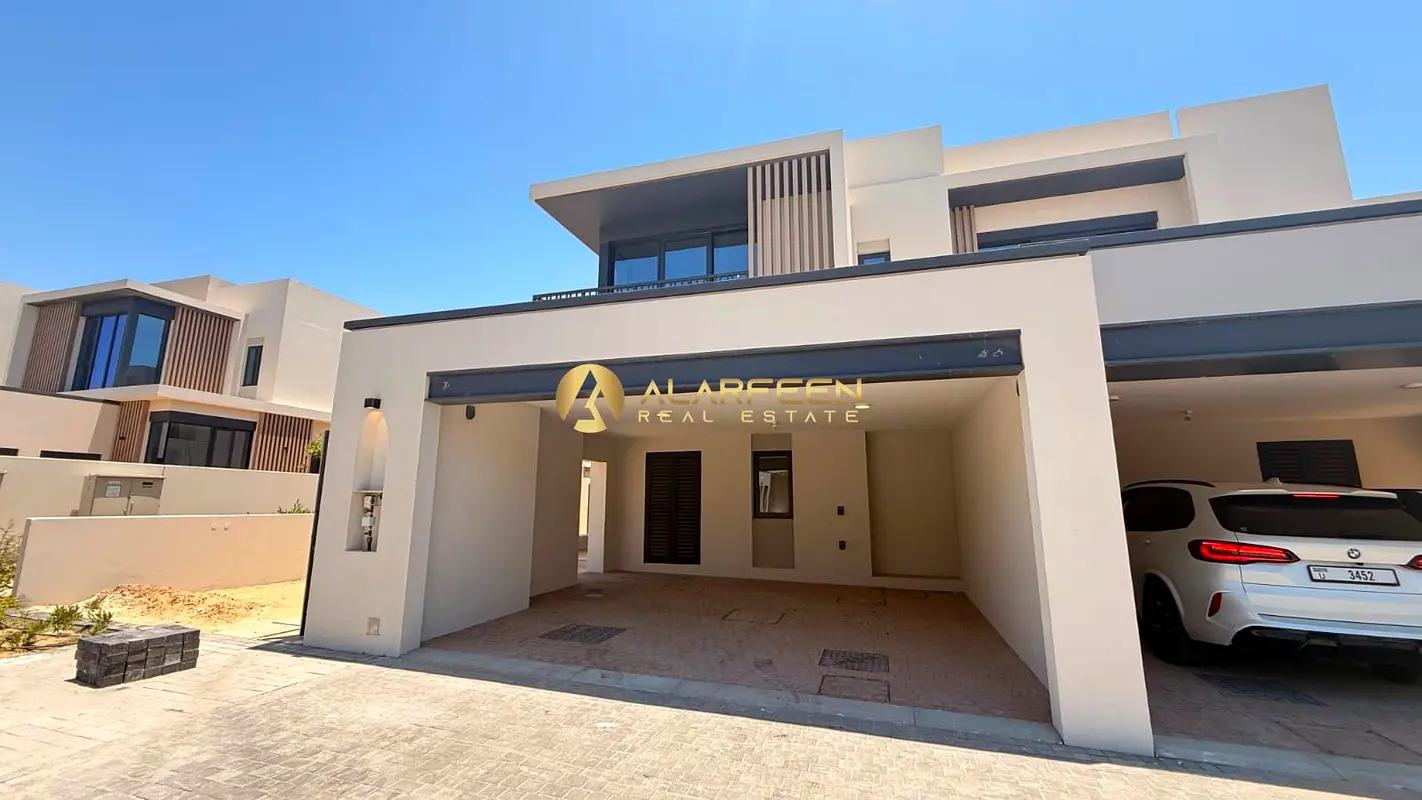 Elegant 4BHK | Ready to Move in| Prime Location