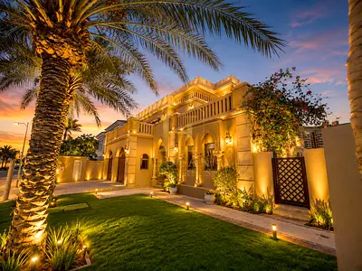 BEACHFRONT 5BR VILLA | PRIME LOCATION | VACANT