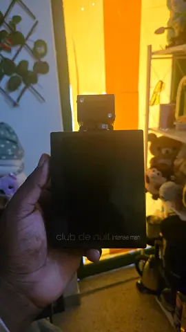 Club De Nuit Intense Man - 200ml Eau de Parfum bottle