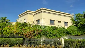 Ready 4BR Freehold Villa | 2 Majlis | Maid's Room | Spacious Garden