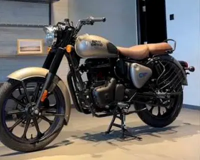 The Royal Enfield Classic 350 Gunmetal Grey